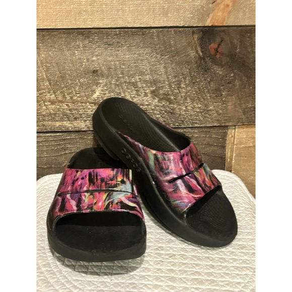 OOFOS Shoes - Oofos OOAHH Limited Edition Canyon Sunlight Women's 6 Men 4‎ Sandals Comfort